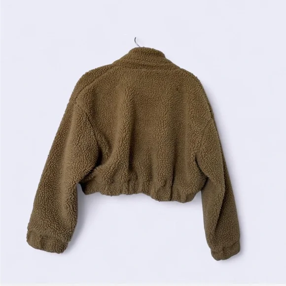 Urban Heritage Cropped Teddy Jacket – Tan Sherpa, Size Small - Picture 2 of 3